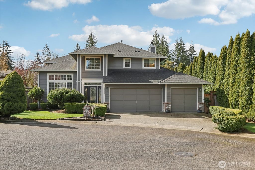 21611 SE 257th Place, Maple Valley, WA 98038