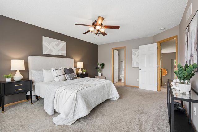17756 71st Avenue N, Maple Grove, MN 55311