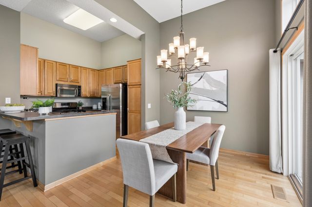 17756 71st Avenue N, Maple Grove, MN 55311