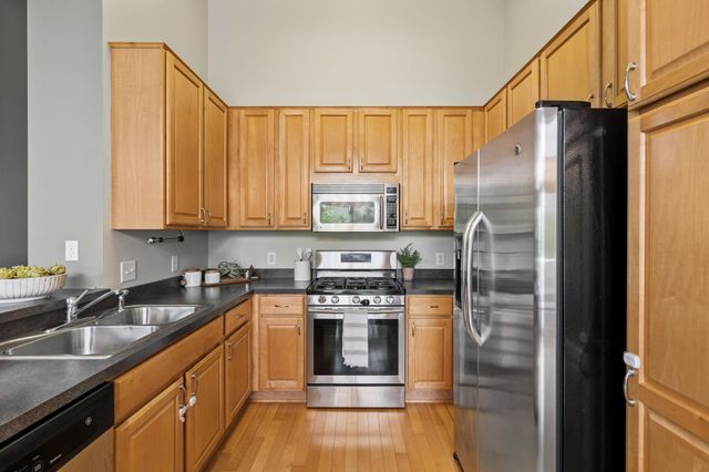 17756 71st Avenue N, Maple Grove, MN 55311