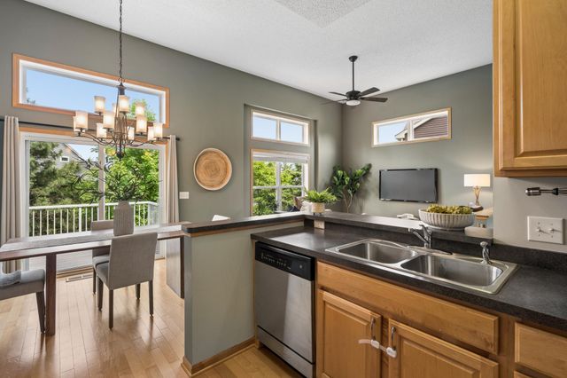 17756 71st Avenue N, Maple Grove, MN 55311