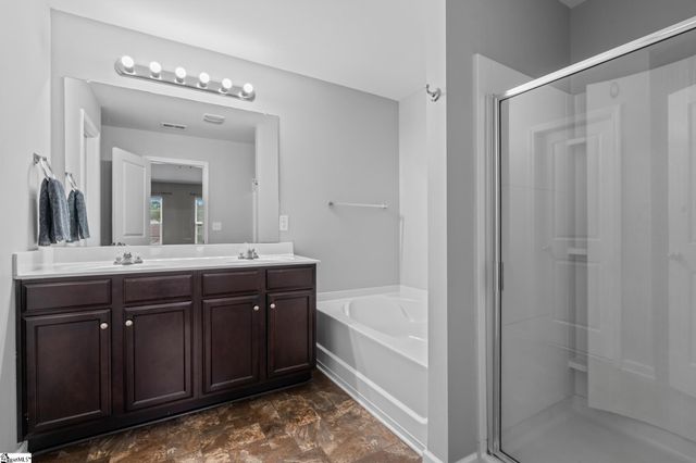 626 Duncan Station Drive, Duncan, SC 29334