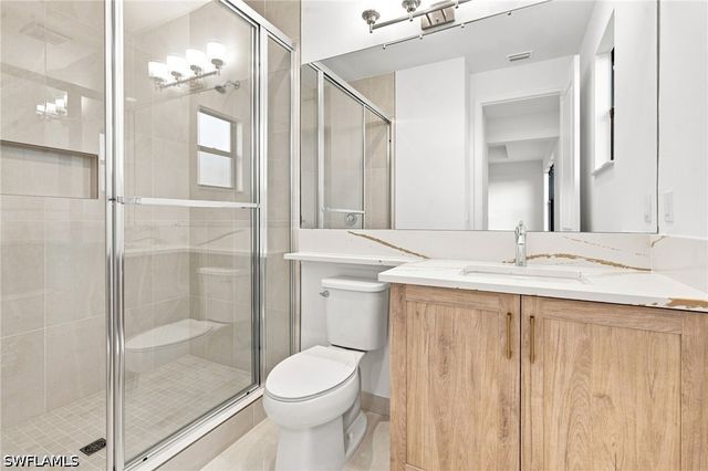 20419 Fair Oak LN, Estero, FL 33928