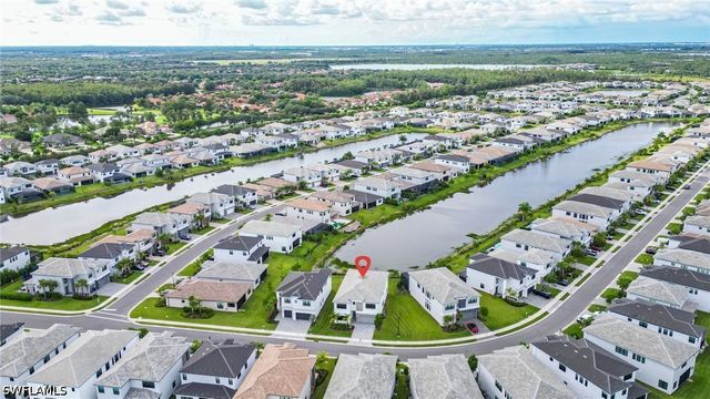 20419 Fair Oak LN, Estero, FL 33928