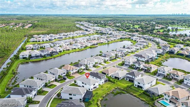 20419 Fair Oak LN, Estero, FL 33928