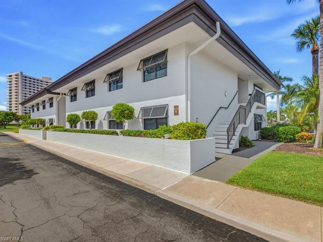 525 Seaview CT M4, Marco Island, FL 34145