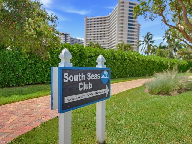 525 Seaview CT M4, Marco Island, FL 34145