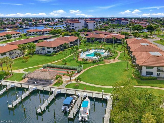 525 Seaview CT M4, Marco Island, FL 34145