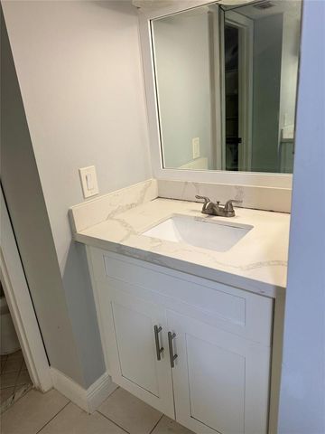 3000 NW 42nd Avenue B201, Coconut Creek, FL 33066