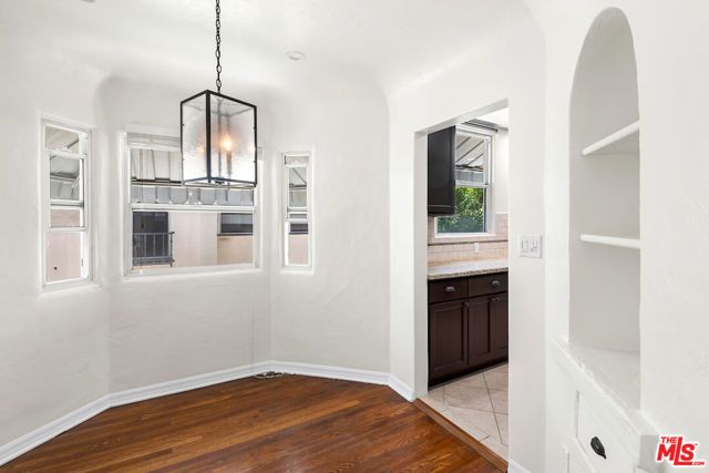 119 N Orange Drive, Los Angeles, CA 90036