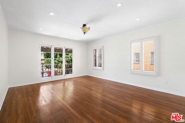 119 N Orange Drive, Los Angeles, CA 90036