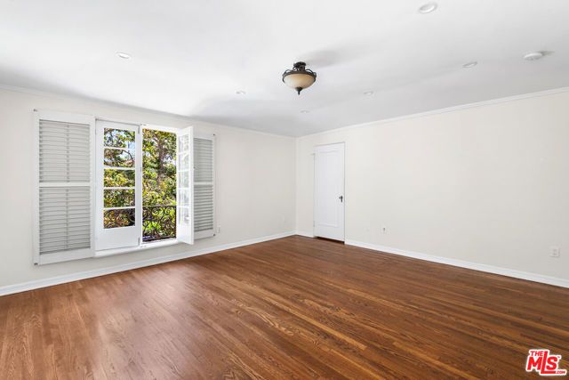 119 N Orange Drive, Los Angeles, CA 90036