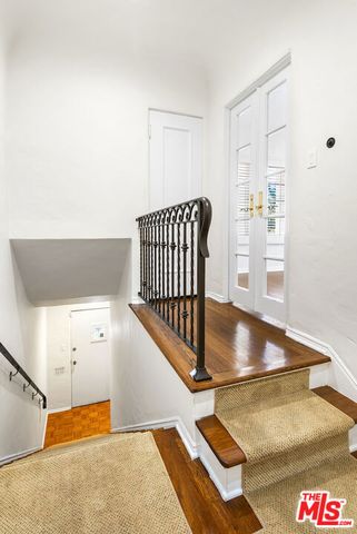 119 N Orange Drive, Los Angeles, CA 90036