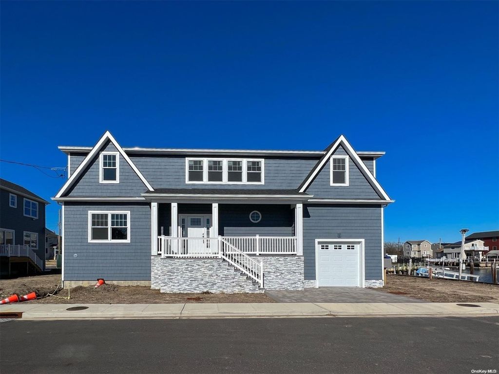 1 Louis Place, Oceanside, NY 11572