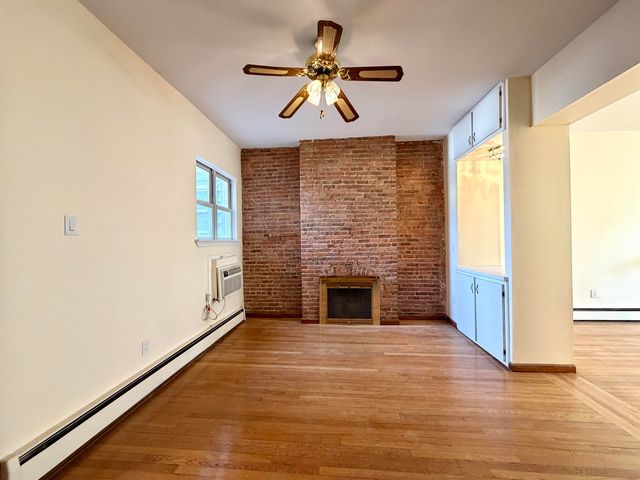 49 EAST 33RD ST, Bayonne, NJ 07002