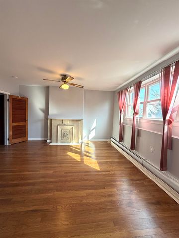 49 EAST 33RD ST, Bayonne, NJ 07002