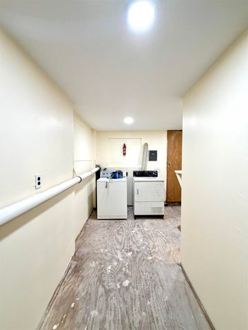 49 EAST 33RD ST, Bayonne, NJ 07002
