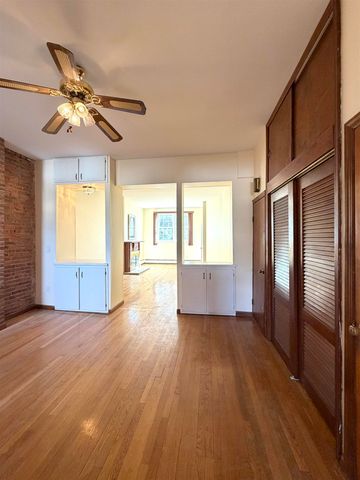 49 EAST 33RD ST, Bayonne, NJ 07002