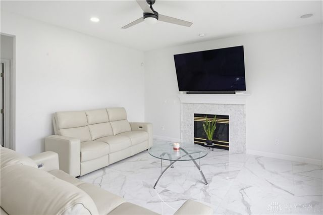 65 Marbury Court, Springboro, OH 45066