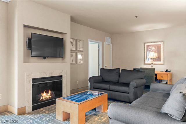 211 East Flamingo Road 1619, Las Vegas, NV 89169