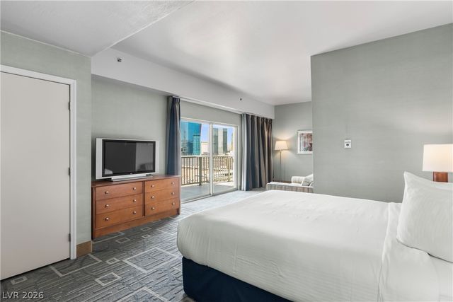 211 East Flamingo Road 1619, Las Vegas, NV 89169