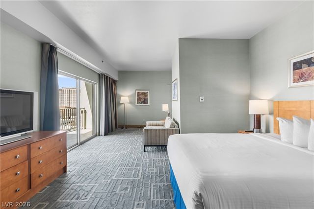 211 East Flamingo Road 1619, Las Vegas, NV 89169