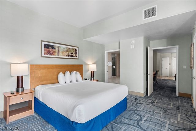 211 East Flamingo Road 1619, Las Vegas, NV 89169