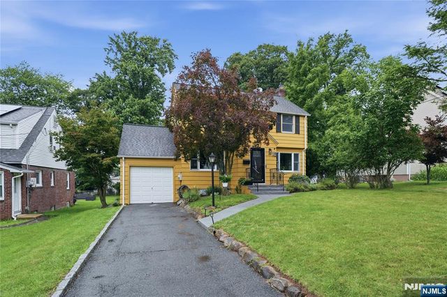 15 Crystal Avenue, West Orange, NJ 07052