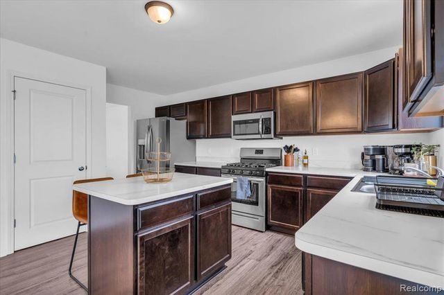 6555 Bristol Drive, Van Buren, MI 48111