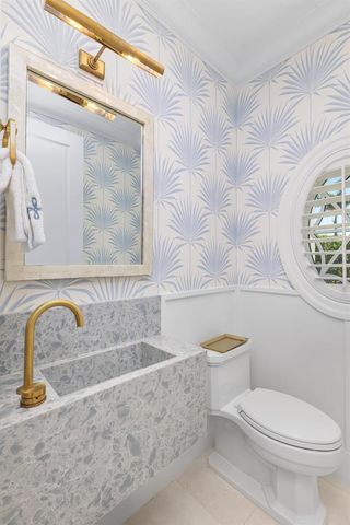 211 Ocean Terrace, Palm Beach, FL 33480