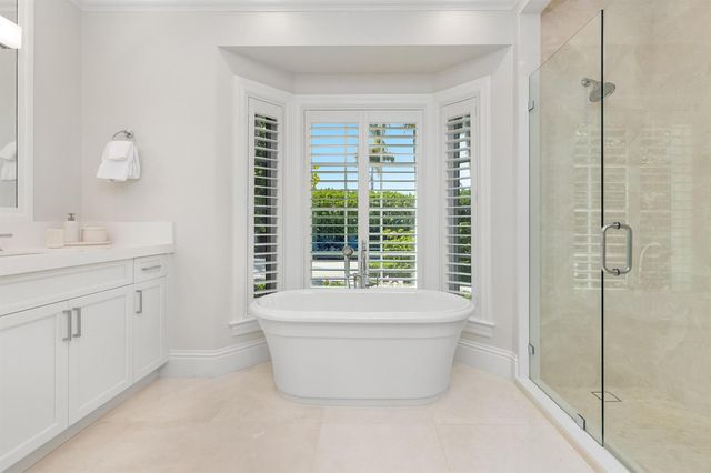 211 Ocean Terrace, Palm Beach, FL 33480