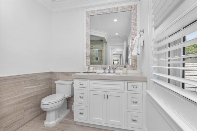 211 Ocean Terrace, Palm Beach, FL 33480