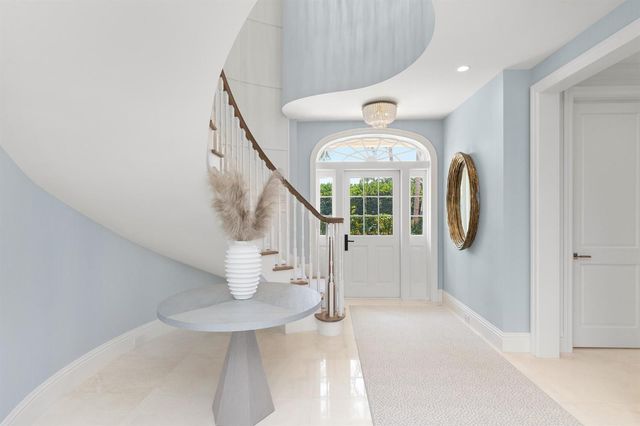 211 Ocean Terrace, Palm Beach, FL 33480