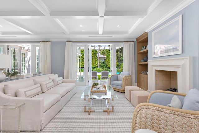211 Ocean Terrace, Palm Beach, FL 33480