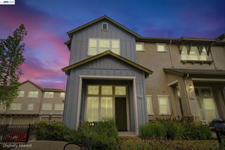 3941 Portola Cmn 6, Livermore, CA 94551
