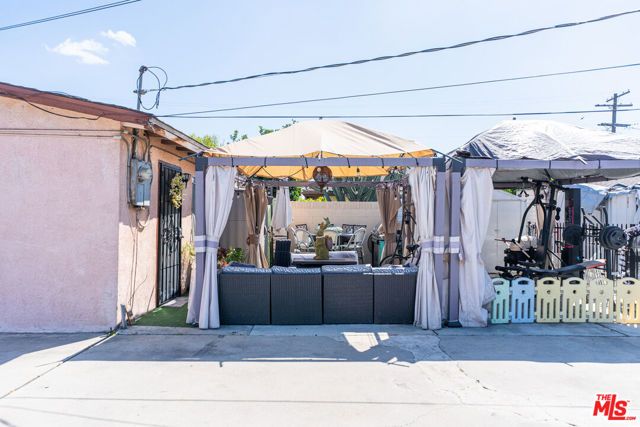 6631 El Selinda Avenue, Bell Gardens, CA 90201