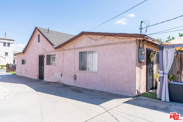 6631 El Selinda Avenue, Bell Gardens, CA 90201
