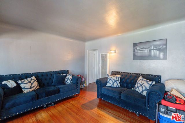 6631 El Selinda Avenue, Bell Gardens, CA 90201