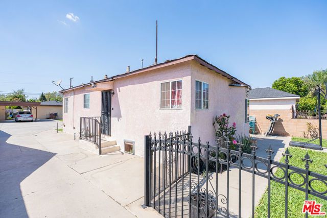 6631 El Selinda Avenue, Bell Gardens, CA 90201