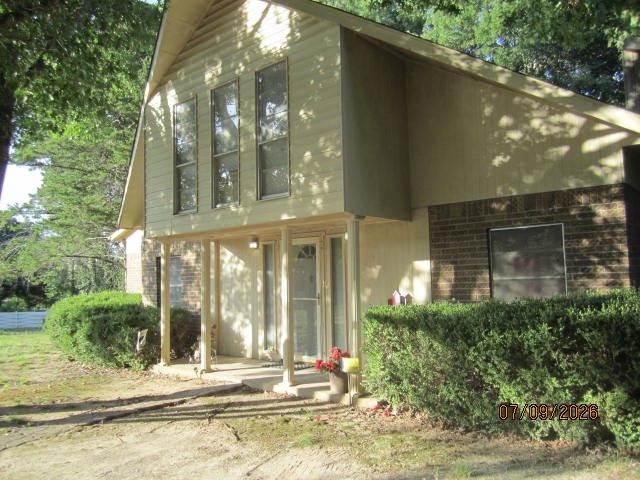 1530 S Dallas Avenue, Lancaster, TX 75146