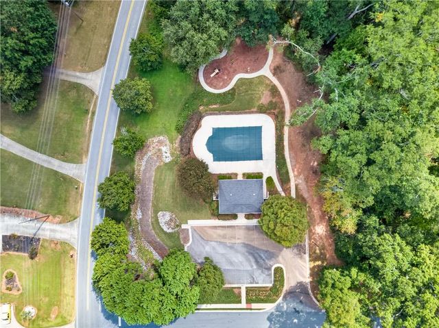 10 Natalie Court, Covington, GA 30016