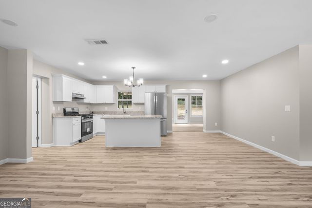 4200 Pinetree Drive, Powder Springs, GA 30127