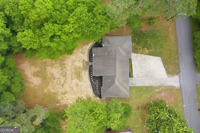 4200 Pinetree Drive, Powder Springs, GA 30127