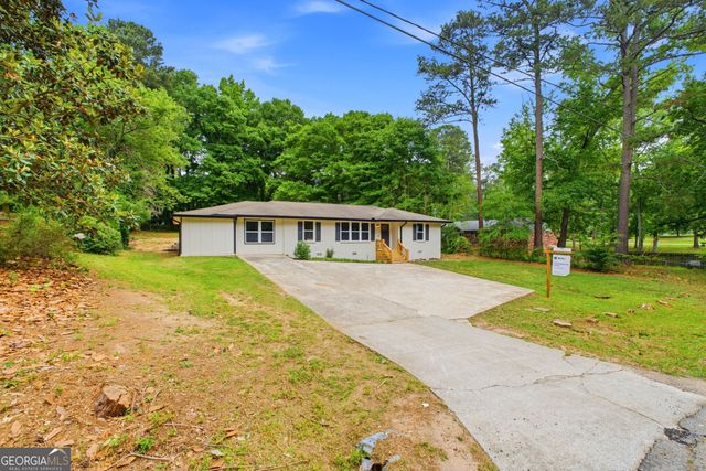 4200 Pinetree Drive, Powder Springs, GA 30127