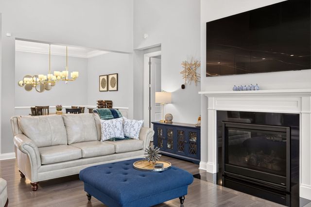 30 Briarwood, Plymouth, MA 02360