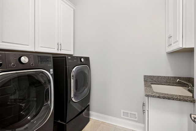30 Briarwood, Plymouth, MA 02360