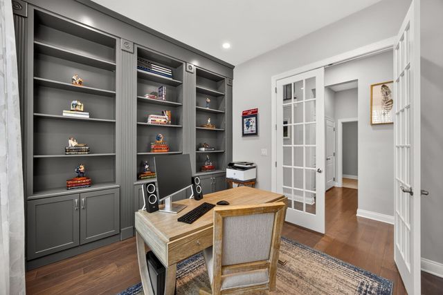 30 Briarwood, Plymouth, MA 02360