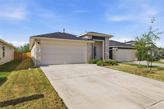 727 Gladiola LOOP, Kyle, TX 78640