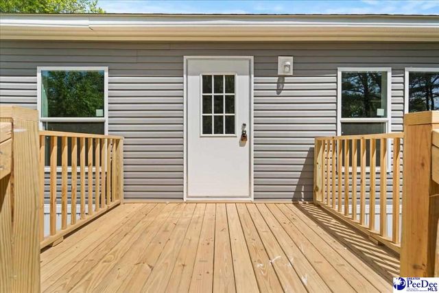 4043 Lake Swamp Rd, Timmonsville, SC 29161