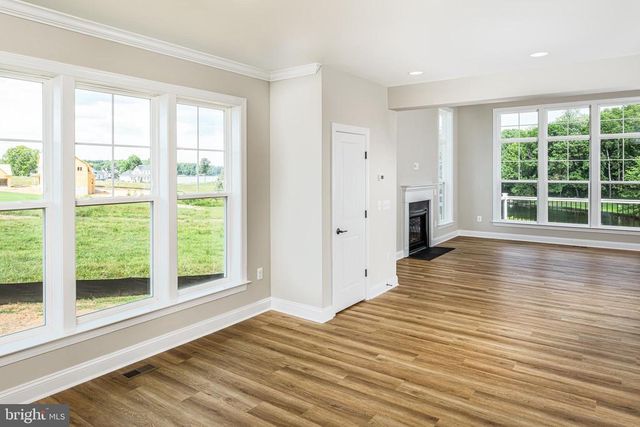 74 ROCK ISLAND RIDGE, Mineral, VA 23117